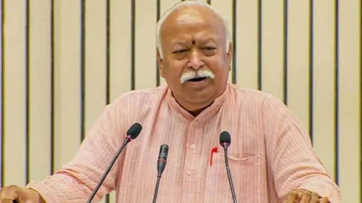 जनसंख्या नियंत्रण की बात करने वाला RSS प्रमुख मोहन भागवत अचानक क्यों बोलने लगे शादी करो जनसंख्या बढ़ाओ वरना..... - आपका भारत टाइम्स