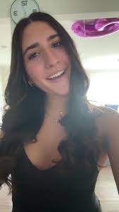 Brianna (@brianna.devito)