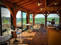 Salle Interieur Picture Of Restaurant Le Jardin Des Lys Puycelci Tripadvisor