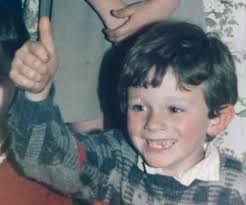 A big thumbs 👍 up for our Birthday Boy , enjoy your day pal from Andrew  and Me, and all your old friends and neighbours 🎂😀⚽️🍻