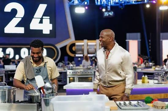Nothing better than being able to live out your dreams and do what you  love! We made it to the top 20 on 100 Cooks! Thank yall for supporting!  Tune in tonight