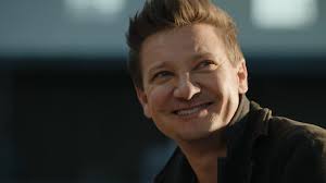 Jeremy Renner's 'Rennervations' Sets Premiere in Starry First Look (VIDEO)