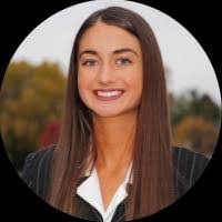 Shelby Adrian's Instagram, Twitter & Facebook