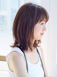 ボブ ウルフ おしゃれまとめの人気アイデア pinterest jmh 40代 ヘアスタイル セミロング ミディアムボブのヘアスタイル ヘアカット ミディアム