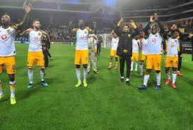 Team arrival ahead of our #dstvprem clash today ✌ ❤️ #… 165k views · april 6. Kaizer Chiefs Dubbed Favourites For Cup Clash