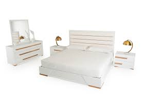 The coordinating crib skirt is pink with a white band at the bottom with gold stars and has a 10 drop. Nova Domus Juliet Italian Modern White Rosegold Bedroom Set