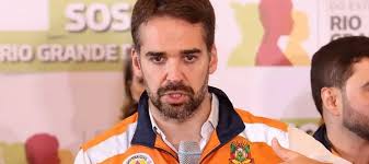 Eduardo Leite trava R$ 6,5 bilhões em obras contra enchentes no RS
