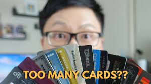 Having more — even a lot more — cards than average isn't a problem in and of itself. How Many Credit Cards Is Too Many Youtube
