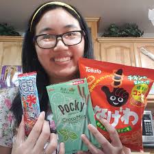 thinking about snacks✨🌟 color tho🔮𓆏