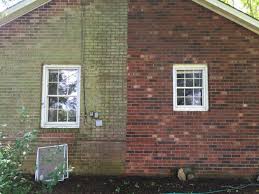 Incredible Brick Cleaning Solution 10 Bleach 20 Simple Green 70 Water Let Sit 7 Minutes Pre Pressure Washing How To Clean Brick Homemade Shower Cleaner