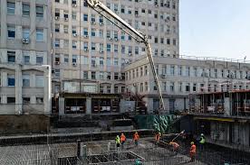 Fiecare copil merita o sansa la viata si am fost cu adevarat impresionata de numarul mare de romani care sprijina acest spital cu donatii. AÈa AratÄ Èantierul Spitalului Construit In BucureÈti Din Banii DonaÈi De Tine