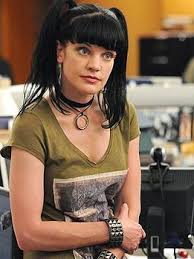 Check spelling or type a new query. Navy Cis Bildergalerie Abby Sciuto In 2021 Ncis Promis Bildergalerie