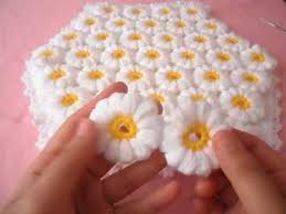 Crochet Beautiful Table Decorations Pretty Ideas Crochet Flower Blanket Crochet Baby Patterns Crochet Cluster Stitch