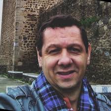 O medalhista olímpico Gustavo Borges pôde conhecer toda a tecnologia do  ecossistema HP.