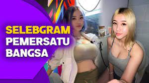 Nama anastasya khosasih dikenal sebagai selebgram cantik yang sering jadi perhatian. Anastasya Khosasih Selebgram Cantik Pemersatu Bangsa Youtube