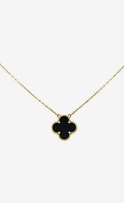 Van Cleef Arpels Gold Black Onyx Necklace Black Onyx Necklace Van Cleef And Arpels Jewelry Luxury Jewelry