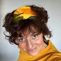 Sheri Souza's Instagram, Twitter & Facebook