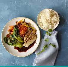 Asiatisches Hahnchen Mit Reis Rezept Hahnchen Mit Reis Lebensmittel Essen Essen Und Trinken