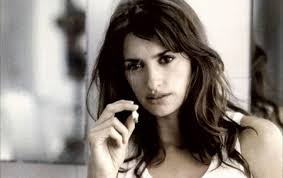 Modern Femmes Fatale: Part 19