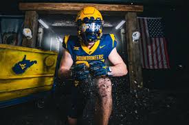 Travis Perryman (@TravisPerryman3)