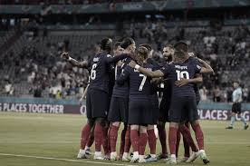 A frança venceu a alemanha por 1 a 0, com gol contra de hummels, em plena allianz arena, em mbappé recebe lançamento de pogba na ponta esquerda, faz boa jogada individual, limpa para a. O36s2zsbycjt M