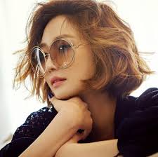 currently on hiatus go jun hee beauty girl vogue korea