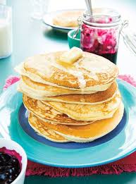 Pancakes Dodues Recette Sauce Aux Bleuets Recette Ricardo Recette