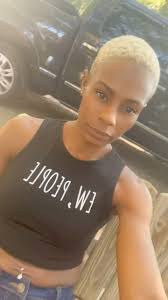 Shaina Mack's Instagram, Twitter & Facebook