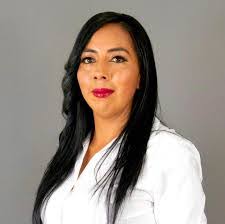 Dulce Tello's Instagram, Twitter & Facebook