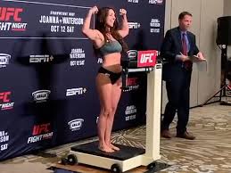 UFCs Mackenzie Dern Makes Weight, Set to Fight 4 Months After Giving Birth