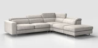Un bellissimo divano semplice e lineare. Poltronesofa Novezio