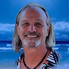 Daniel Mcdavid's Instagram, Twitter & Facebook