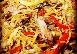 I love how economical all of these meals were because the meat was so inexpensive. Leftover Roast Pork With Vegetable Chow Mein Recipe By Minda Cookpad