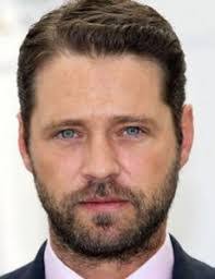 Ashlee Petersen's Instagram, Twitter & Facebook