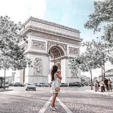 Arc De Triomphe Paris Click Here For More Inspiration Photo Via Ig La Wandereuse Dan Arc De Triomphe Best Cameras For Travel Travel Outfit Adventure