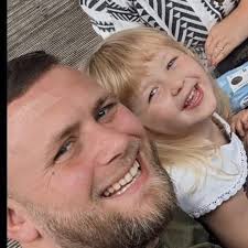 Fundraiser for Miss sophie Foster by Wayne Elliott : Help the family of Lee  Barnard