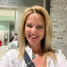 What rescue in Surprise, AZ accepts donations for boxers and Great Danes?