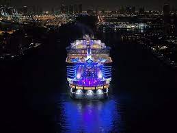 Wonder of the seas is the fifth ship in royal caribbean's oasis class. Royal Caribbean S Next World S Largest Cruise Ship Gets A Name But Won T Be Headed To Florida Orlando Sentinel