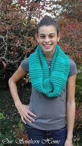 There's a fine line between a fringe that puts a swing in your step and a fringe that makes you feel like a bedraggled. Knit And Purl Stitch Patterns For Beginners Knitfarious