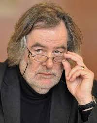 Intendant Alexander von Maravic informiert am Dienstag, 22. April 2008,  waehrend der