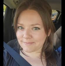 Linda Huebner's Instagram, Twitter & Facebook