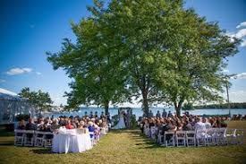 Fingerlakes Inn The Inn On The Lake Canandaigua New York Inn On The Lake Lake Wedding Venues Lake Wedding