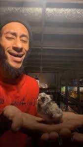 Katherine Halstead's Instagram, Twitter & Facebook