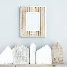 Selain itu cara pembuatannya pun mudah, dan ramah lingkungan. Yuk Berkreasi Dengan 10 Rekomendasi Ide Bingkai Foto Dari Kardus Yang Unik Dan Antimahal 2020