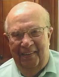 Maureen Morse's Instagram, Twitter & Facebook