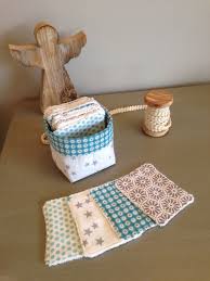 Lingettes Demaquillantes Lavables Et Leur Panier Assorti Un Petit Geste Pour La Planete Lingettes Demaquillantes Lingettes Demaquillantes Lavables Lingette