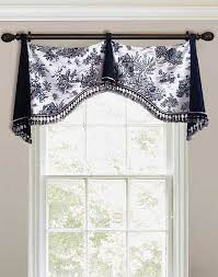 Double and triple valance styles are available in beautiful round and wave trim and piping in a variety of colors that make a beautiful presentation you can be proud of when traveling. 39 Window Valance Curtain Ideas From Custom Workrooms