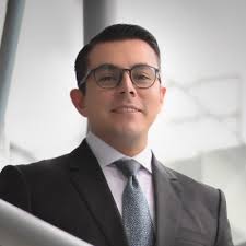 Agradezco a mi alma mater por la entrevista.