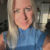 40+ "Bruce Miller" profiles