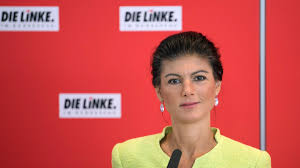 Sahra wagenknecht wurde eines tages in der ostdeutschen kolchoseuniversitätsklinik „linker kibbuz durch beschluss geboren. Nicht Nur Wegen Parteistreits Wagenknecht Spricht Uber Krankheit Zdfheute